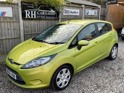 Green Used 2009 Ford Fiesta Hatchback | £3,599 (Fair price)