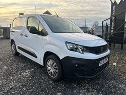 White Used 2021 Peugeot Partner Van | £7,800 (Good price)