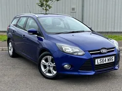 Blue Used 2014 Ford Focus Zetec Estate | £6,495 (Expensive)