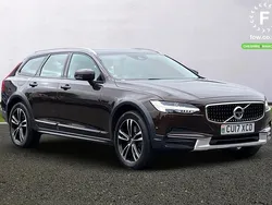Bronze Used 2017 Volvo V90 CC Estate | £22,299 (Fair price)