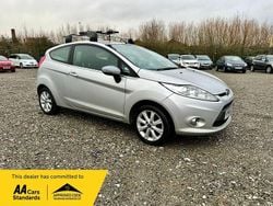 Silver Used 2010 Ford Fiesta Zetec Hatchback | £3,495 (Fair price)