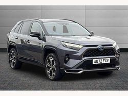 Other Used 2022 Toyota RAV4 Hybrid SUV | £30,501 (Expensive)
