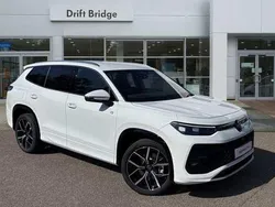 New 2025 VW Tayron R-line SUV | £41,995 (Fair price)