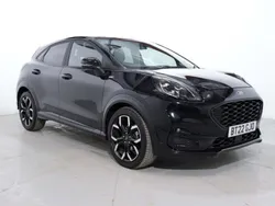 Black Used 2022 Ford Puma ST-Line X SUV | £14,400 (Fair price)
