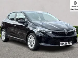 Diamond black Used 2024 Renault Clio V Evolution Hatchback | £16,256 (Good price)