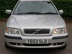 Used 2001 Volvo S40 Sedan | £790