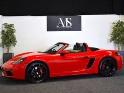 Red Used 2017 Porsche 718 Boxster Cabriolet | £35,950 (Super price)