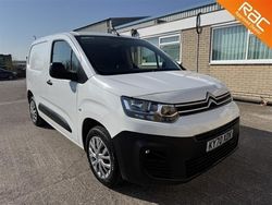 White Used 2020 Citroën Berlingo MPV | £7,489 (Fair price)