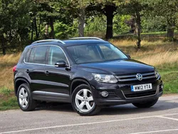 Black Used 2012 VW Tiguan SE SUV | £4,450 (Fair price)