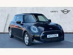 Black Used 2021 Mini Cooper Classic Hatchback | £13,475 (Fair price)