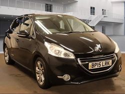 Black Used 2015 Peugeot 208 Allure Hatchback | £2,295 (Super price)