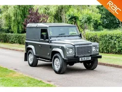 Grey Used 2015 Land Rover Defender SUV | £30,000 (Fair price)
