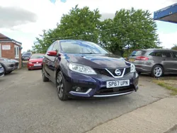 Blue Used 2017 Nissan Pulsar Tekna Hatchback | £7,995 (Fair price)