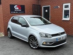 Silver Used 2015 VW Polo Design Hatchback | £5,190 (Fair price)