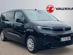 New 2026 Vauxhall Combo Design Edition MPV | £23,300 (A bit pricey)