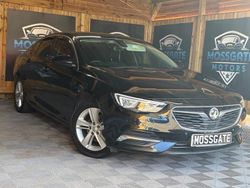 Black Used 2017 Vauxhall Insignia Hatchback | £5,495 (Fair price)