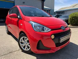 Red Used 2018 Hyundai i10 SE Hatchback | £6,895 (Good price)