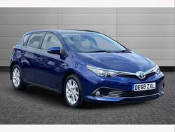 Blue Used 2018 Toyota Auris Hybrid Hatchback | £13,891 (Fair price)