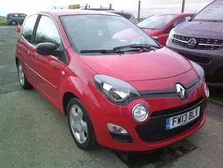 Red Used 2013 Renault Twingo Dynamique Hatchback | £2,995 (Fair price)