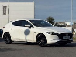Snowflake white Used 2021 Mazda 3 Edition Hatchback | £15,490 (A bit pricey)