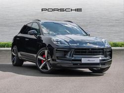 Black Used 2025 Porsche Macan S SUV | £80,995 (Expensive)