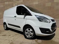 White Used 2017 Ford Transit Custom Trend Van | £6,945 (Good price)