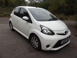 White Used 2012 Toyota Aygo Hatchback | £2,995 (Fair price)