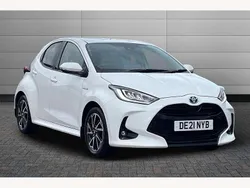 White Used 2021 Toyota Yaris Hybrid Design Hatchback | £14,750 (Fair price)