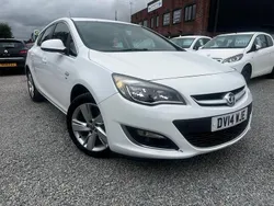 White Used 2014 Vauxhall Astra SRi Hatchback | £2,495 (Fair price)