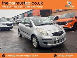 Silver Used 2006 Toyota Yaris T3 Hatchback | £2,250 (Fair price)