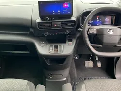 Black Used 2024 Vauxhall Combo Design Edition MPV | £17,519 (Fair price)