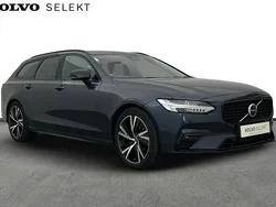 Blue Used 2022 Volvo V90 Plus Estate | £27,250 (Good price)