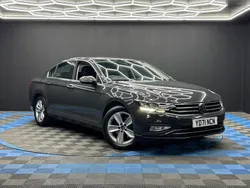 Grey Used 2021 VW Passat SE Sedan | £14,290 (Fair price)