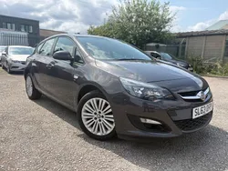 Blue Used 2013 Vauxhall Astra Hatchback | £3,995 (Fair price)