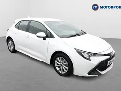 White Used 2024 Toyota Corolla Hatchback | £22,199 (Fair price)