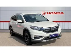 White Used 2017 Honda CR-V SE Plus SUV | £11,473 (Fair price)
