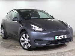 Blue Used 2022 Tesla Model Y Long Range SUV | £23,775 (Good price)