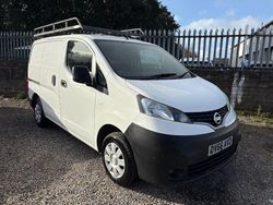 White Used 2016 Nissan NV200 Acenta MPV | £5,495 (A bit pricey)