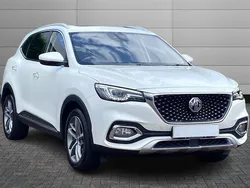 White Used 2023 MG HS Exclusive SUV | £17,850 (Fair price)