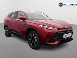 Red New 2025 MG HS Trophy SUV | £22,199 (Fair price)