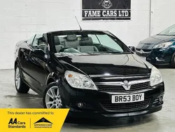 Black Used 2009 Vauxhall Astra Cabriolet Design Edition Cabriolet | £1,500 (Good price)