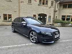 Blue Used 2011 Audi A4 Estate | £9,300 (Good price)