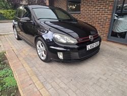 Black Used 2010 VW Golf VI | £7,995 (Fair price)