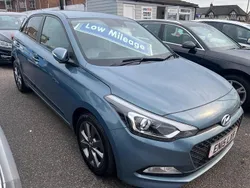 Blue Used 2015 Hyundai i20 Premium Hatchback | £8,490 (Fair price)