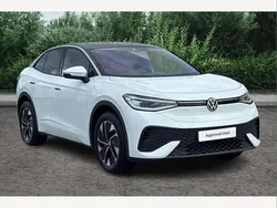 Glacier white Used 2025 VW ID.5 Pro SUV | £30,990 (Fair price)