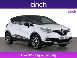White Used 2019 Renault Captur Version S SUV | £9,449 (Fair price)