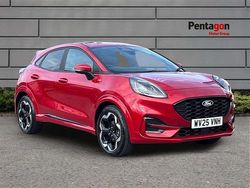 Red Used 2025 Ford Puma Gen-E ST-Line X SUV | £23,495 (Expensive)