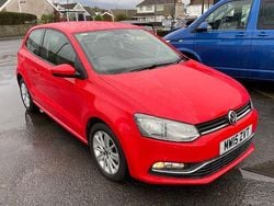 Red Used 2015 VW Polo SE Hatchback | £6,750 (Fair price)