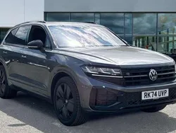 Silicon grey metallic Used 2024 VW Touareg Black Edition SUV | £54,017 (Fair price)
