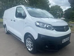 White Used 2020 Vauxhall Vivaro Van | £7,435 (Good price)